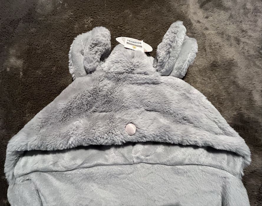 OYSHO Меко одеяло с качулка и джобове с лапи