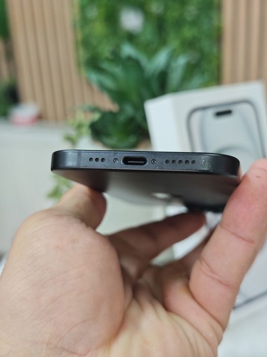 iPhone 15 128 GB
