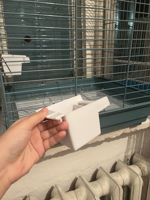 Продаю клетку для попугаев