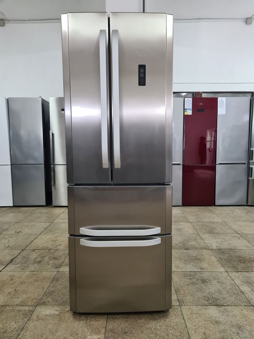 Side by Side Ariston Hotpoint