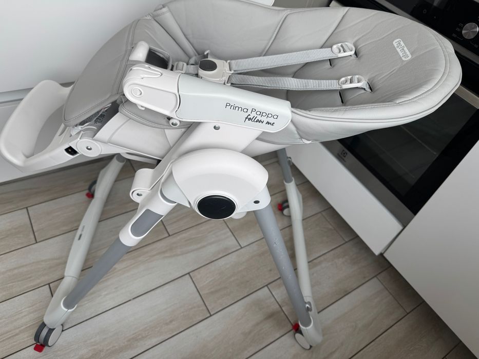 Peg Perego prima papa follow me - столче за хранене