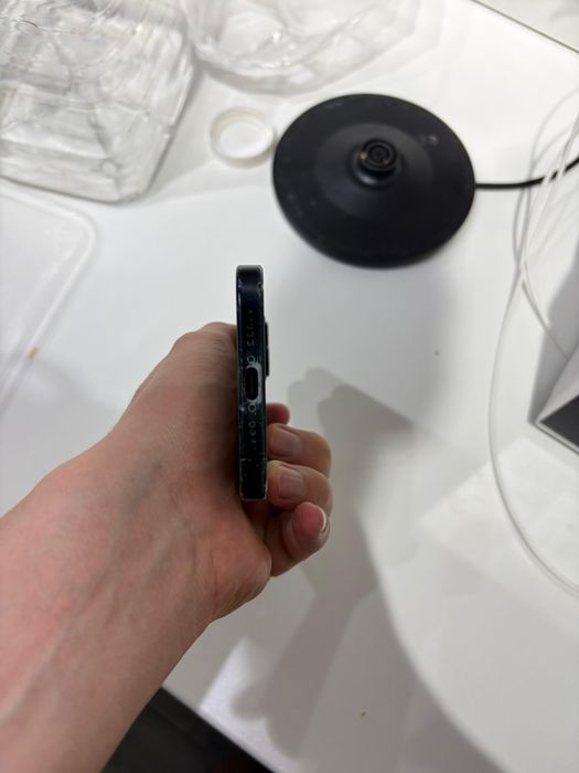 Iphone 15 256гб 85%