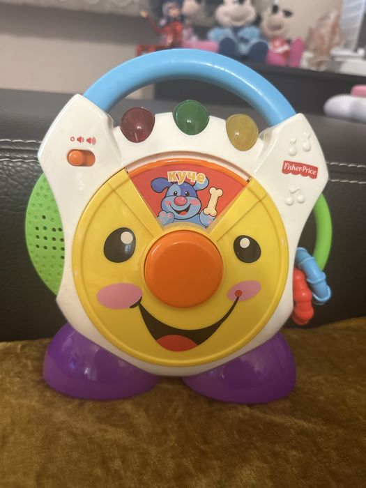 CD плеър Fisher price  0+
