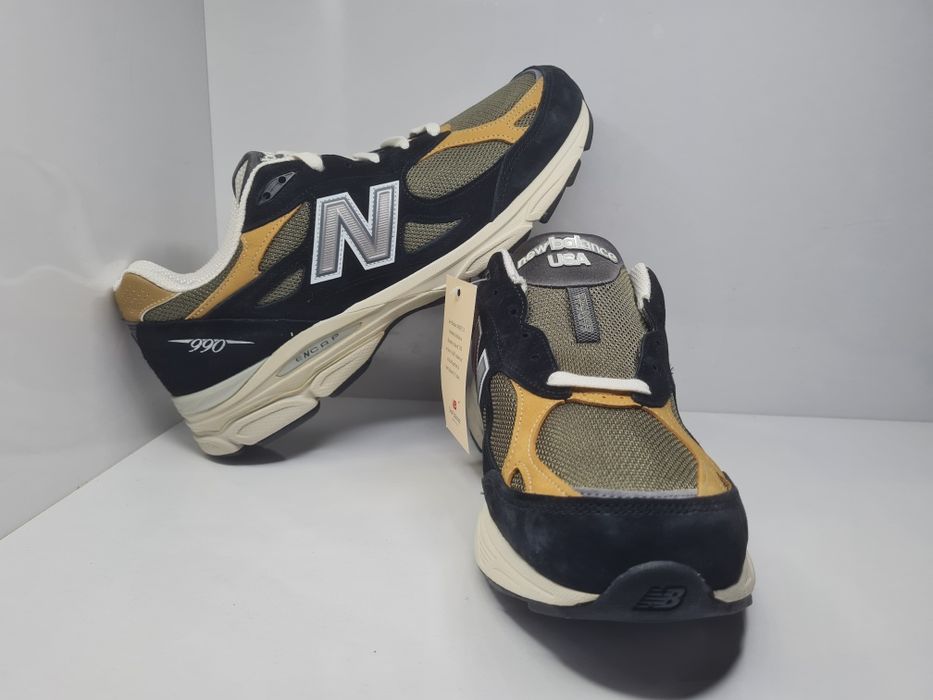 Маратонки New Balance 990v2 x Teddy Santis

Чисто нови с кутия.

Номер