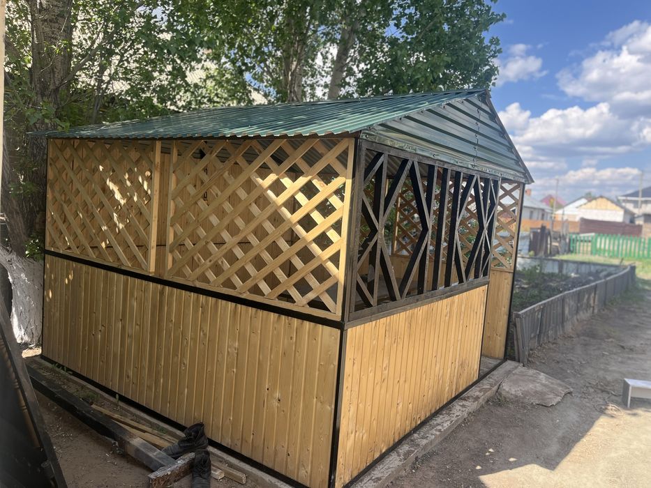 Беседка продам новая