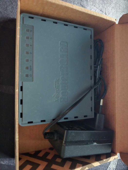 Router MikroTik hEX S RB760iGS, 5xGbE + SFP + USB + PoE