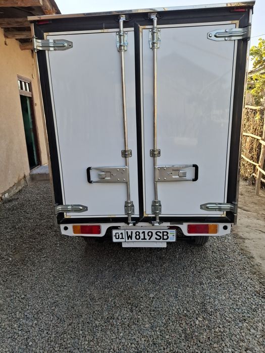 Бир кул мошина пробег 75000 халол юрган краскаси тоза матор очилмаган