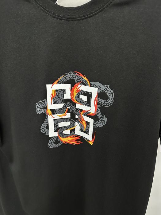 Tricou GIVENCHY super calitate