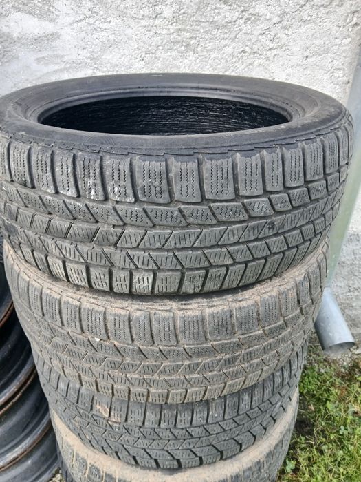 Cauciucuri 205/50/17