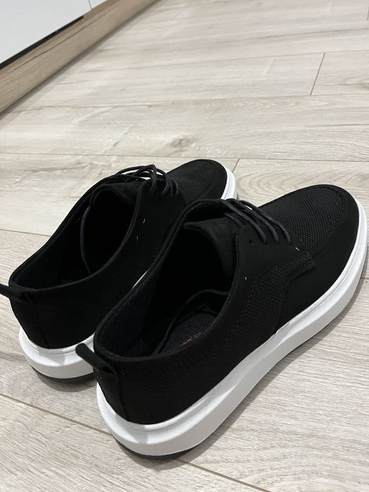 Спортно елегантни обувки