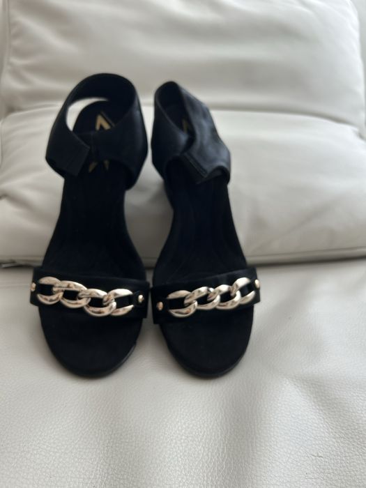 Sandale Anne Klein Sport masura 40, noi fara eticheta.