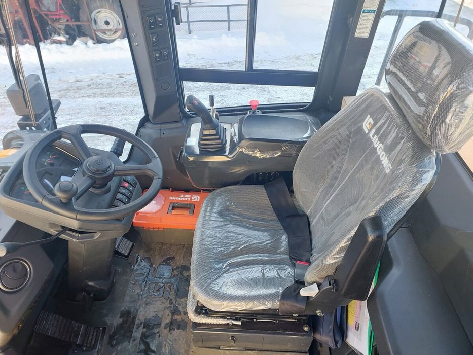 Рассрочка. Фронтальный погрузчик LiuGong ZL50CN