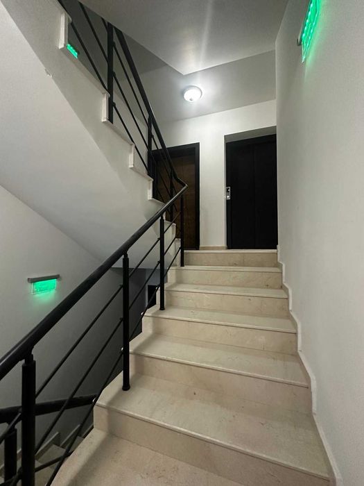 Продава 2-СТАЕН    
град Пловдив, Център
военна болница