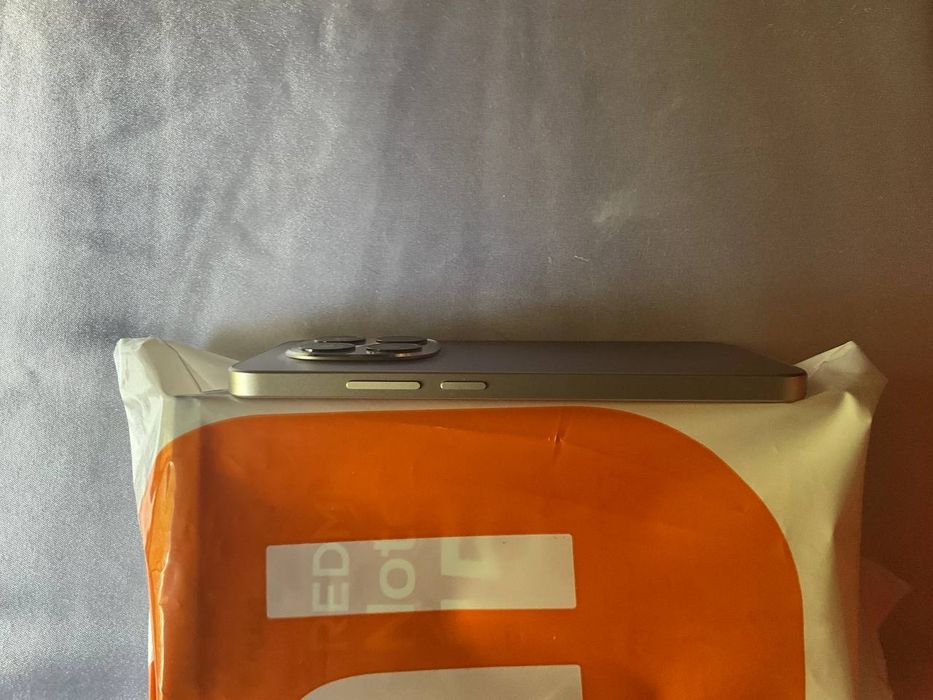 Redmi Note 15pro 5g Titanium 8+8/256gb xolati 15kunlik yengide