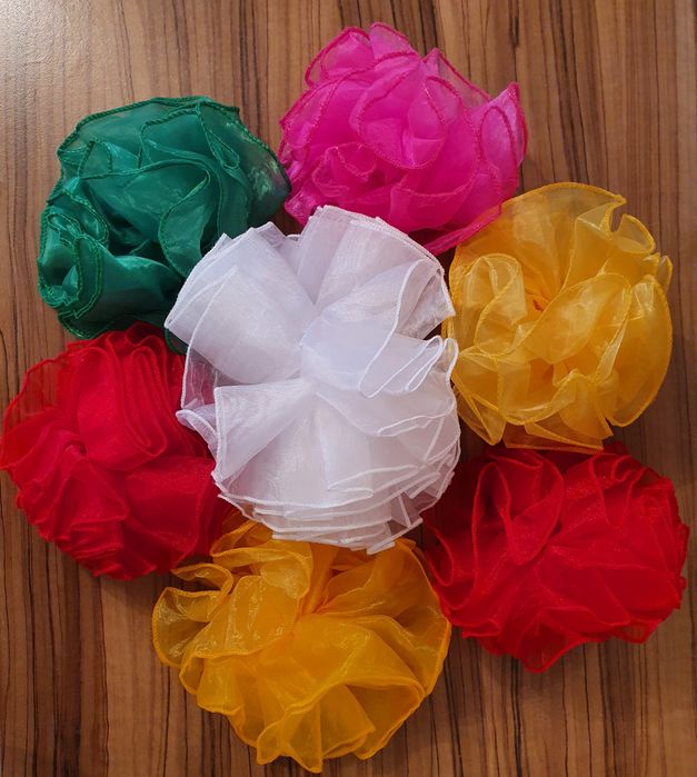 Продаю банты, бантики для девочек