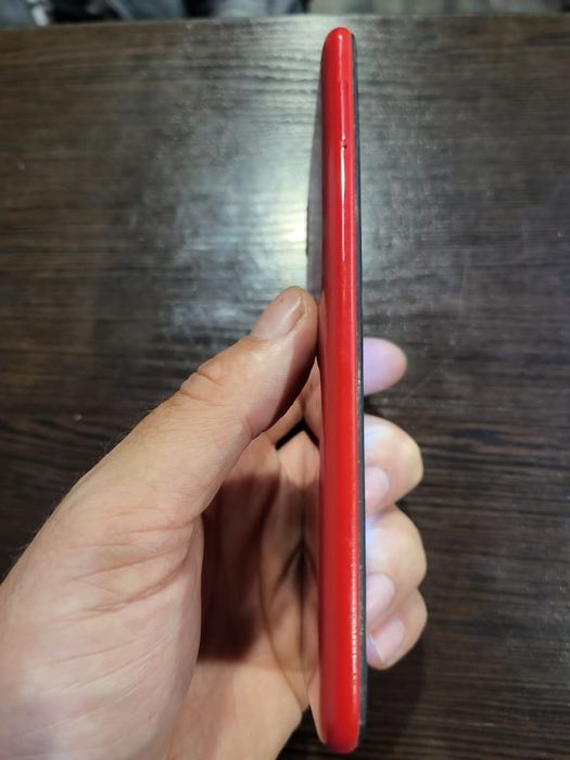 Продам телефон смартфон самсунг а10