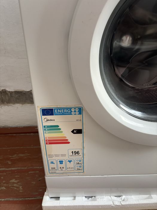 Стиральная машина Midea