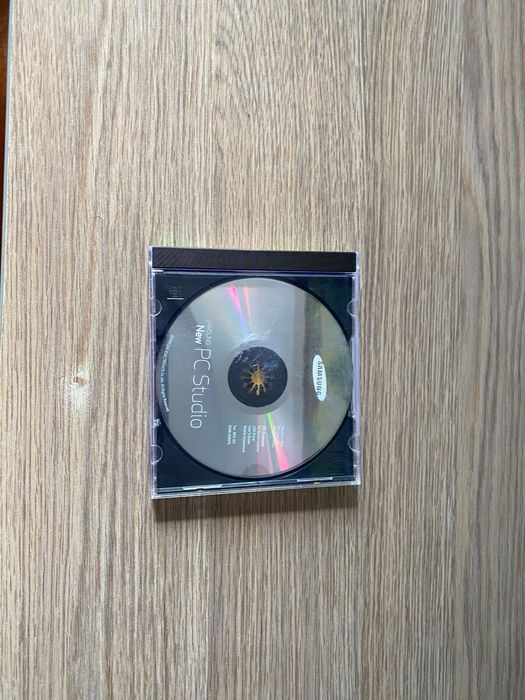 Продаю CD-DVD диски по 100тг каждый