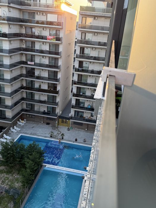 Inchriez apt 1 camera mamaia nord /almar/