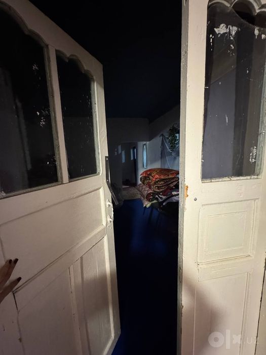 Ховли 6 сотих углавойда жойлашкан, нарпай 1 булим