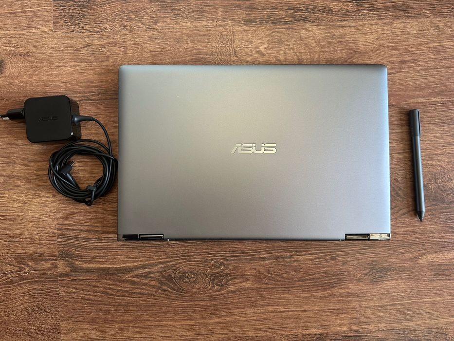 ASUS ZenBook UX462DA 2 in 1