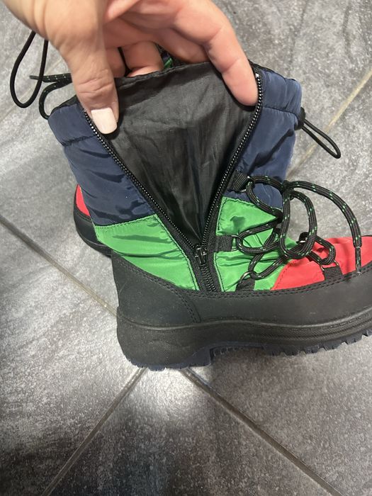 Зимни ботушки за малък господин