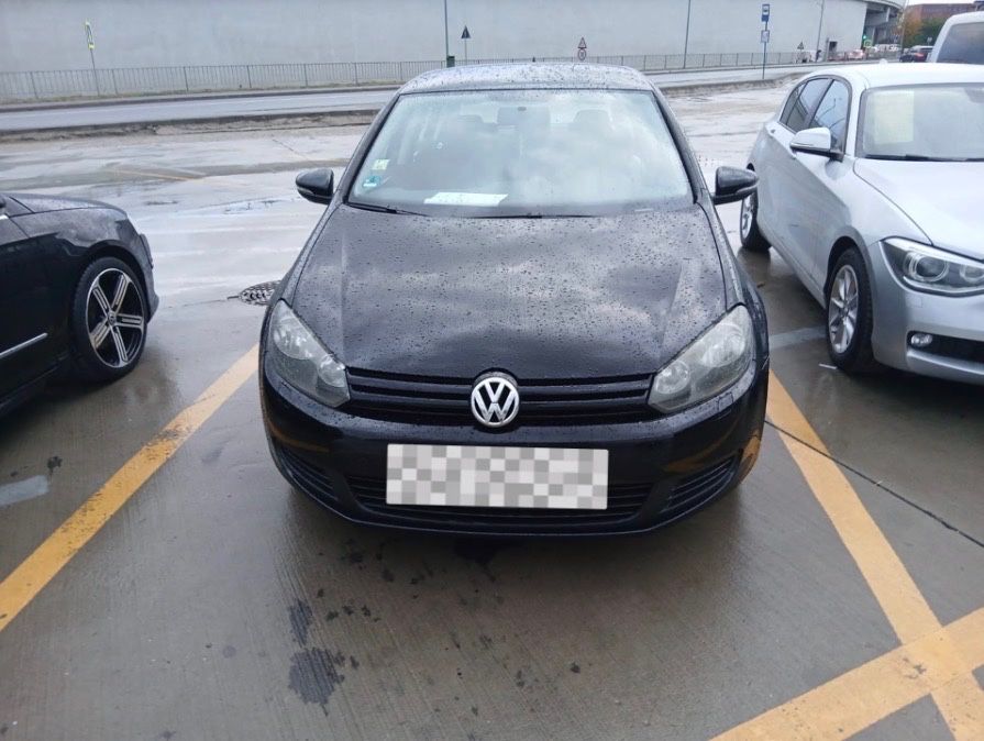 VOLKSWAGEN Golf 2009