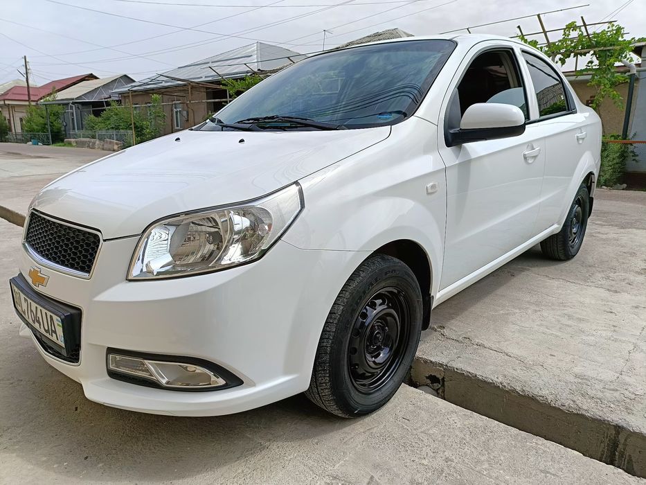 Nexia 3 2020 yil kraskasi toza