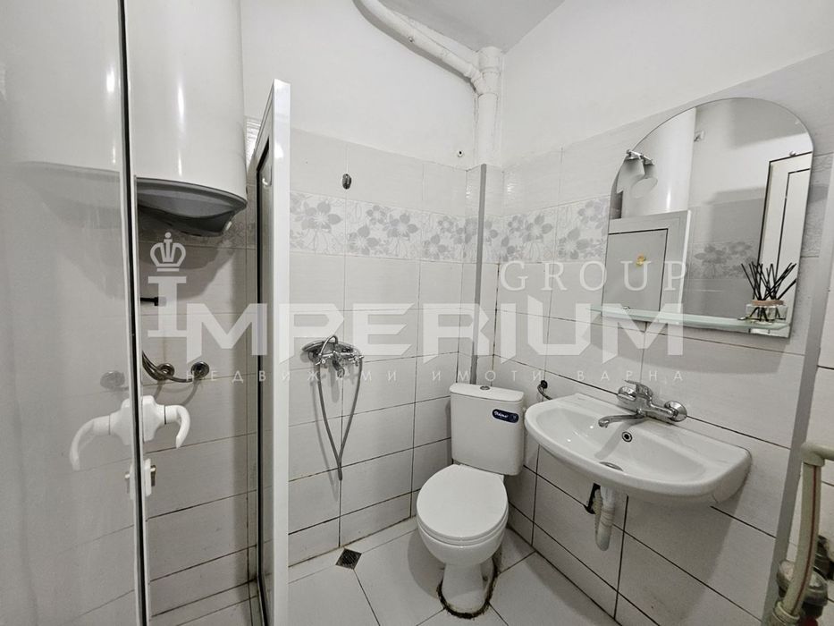 Дава се под наем Двустаен апартамент в Варна, Червен площад - 40 кв.м за 382.5 € - Снимка #10