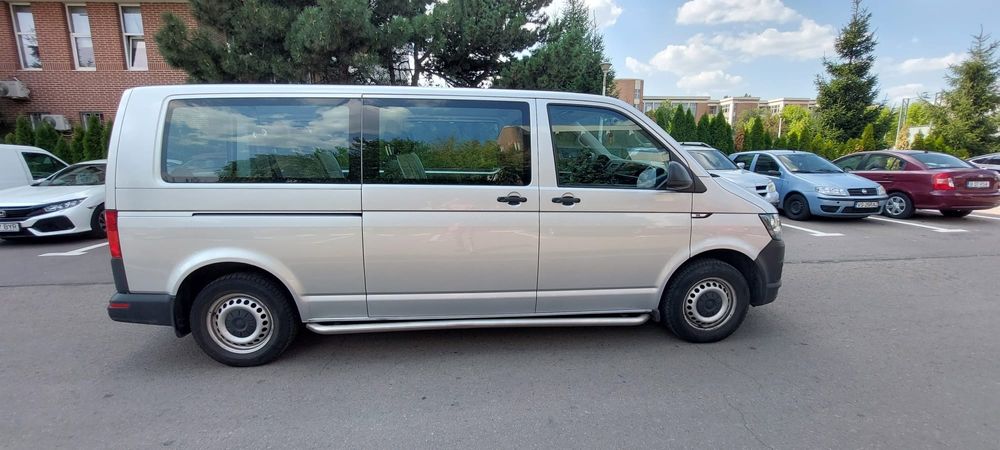 Inchiriere microbuz 8+1 locuri. Închirieri auto sct 4,