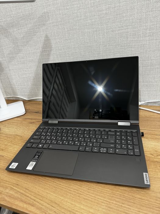 Ноутбук Lenovo Laptop