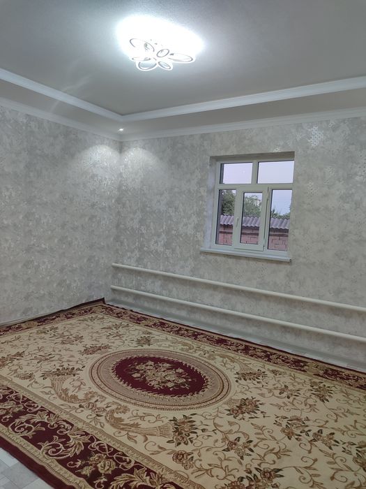 Oʻrtasaroy Navroʻzda uy sotiladi