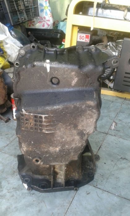 Baie ulei Dacia Logan 15 Dci .Renault kango 1,9 D