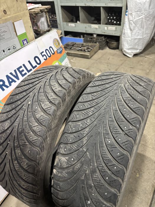 комплект зимних шин шипованые sava