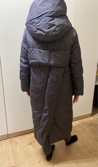 Пуховики женские  длинные