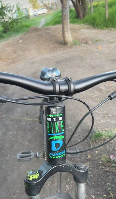 Vând bicicletă rockrider 530