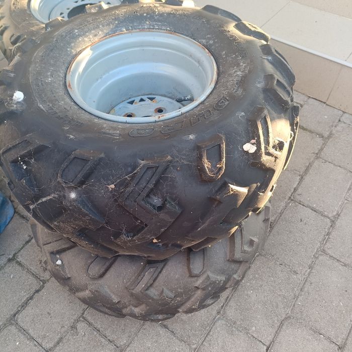 Jenți cu anvelope atv