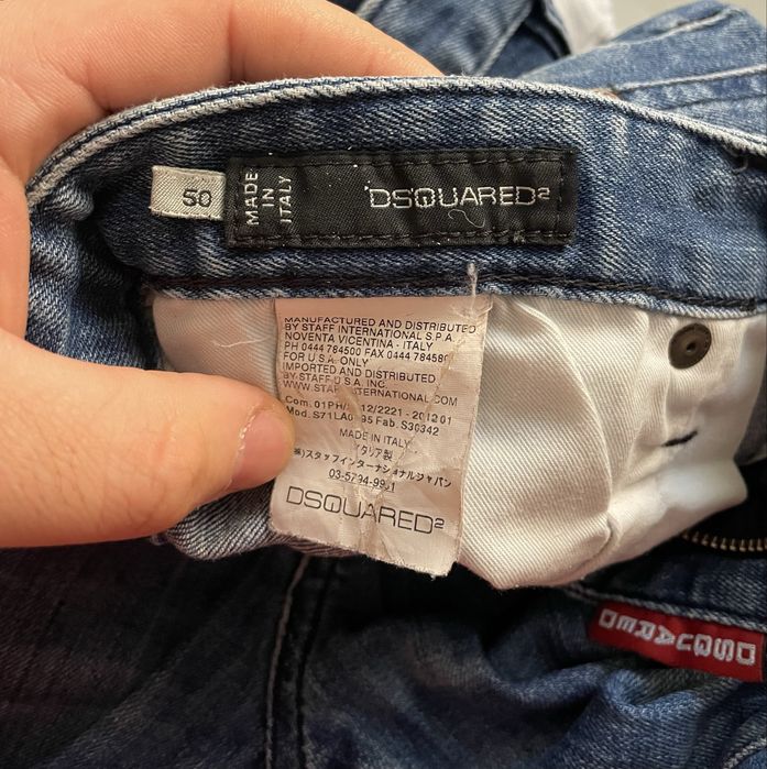 Bermude de blugi Dsquared2 marimea 50