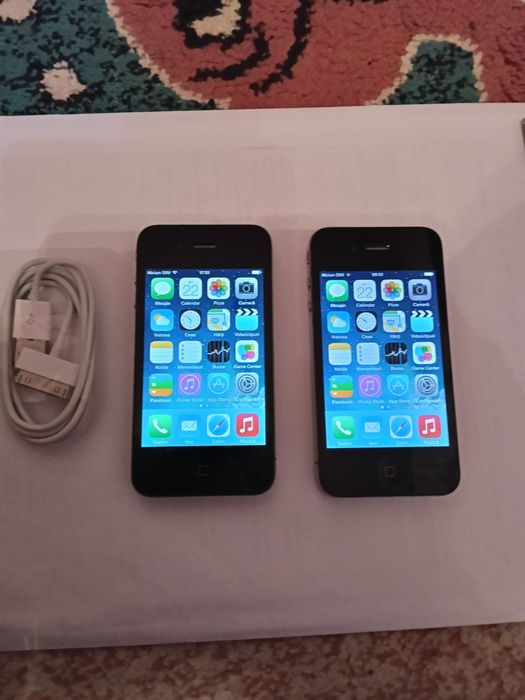 Vând 2 telefoane iPhone 4 – Libere de rețea, perfect funcționale 150 Lei Buc.