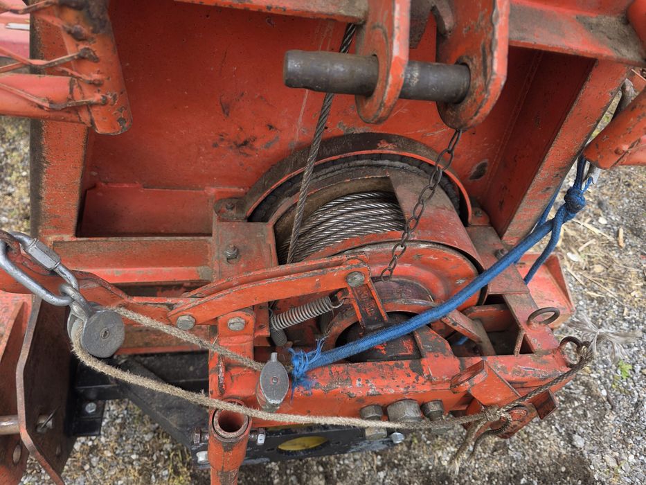 Troliu forestier in tiranti la tractor fransgard 4t 60 m cablu