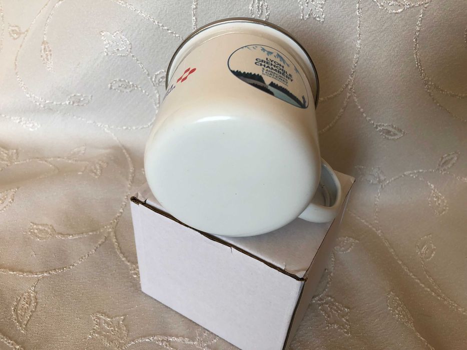 Метално емайлирано канче, бяло със сребрист кант, ретро стил, ново