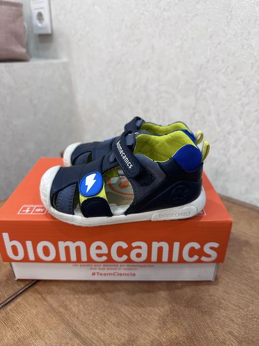 Детская обувь 22 размер