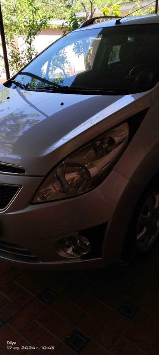 Продается автомобиль марки Spark