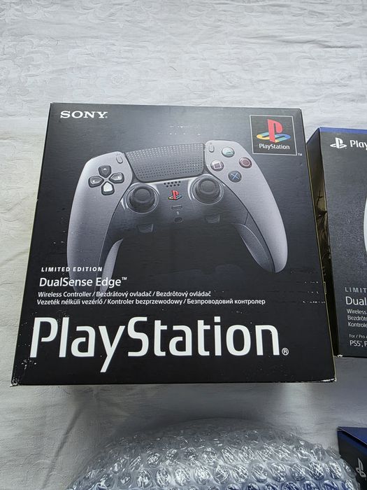 Лимитирани джойстици за пс5 Dualsense Limited Edition Ps5