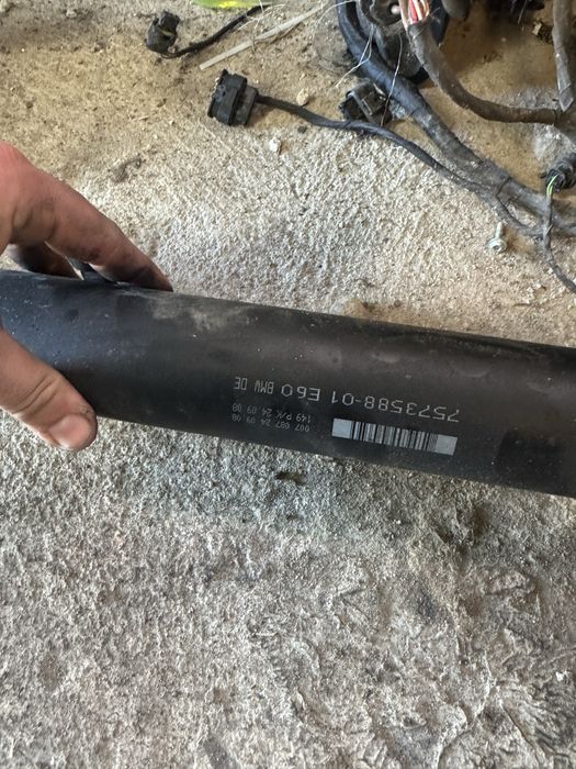 Кардан бмв е60 е61 520д АВТОМАТ