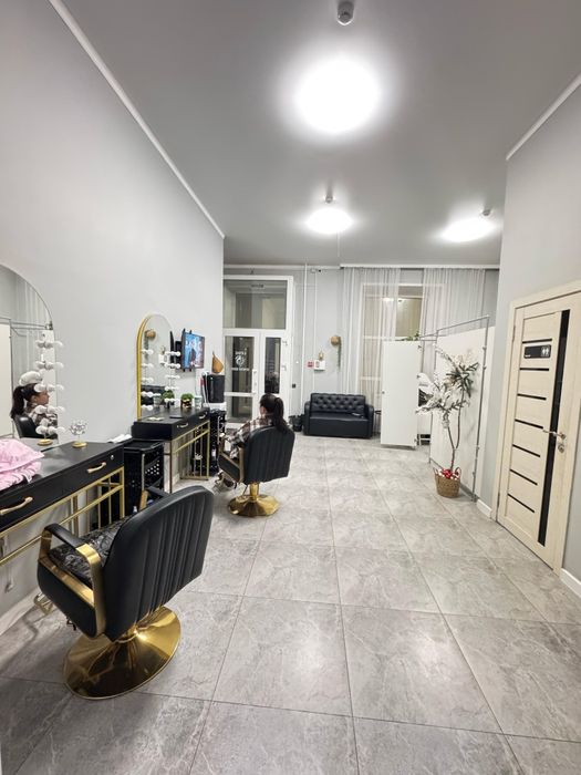 Сдам место под маникюр