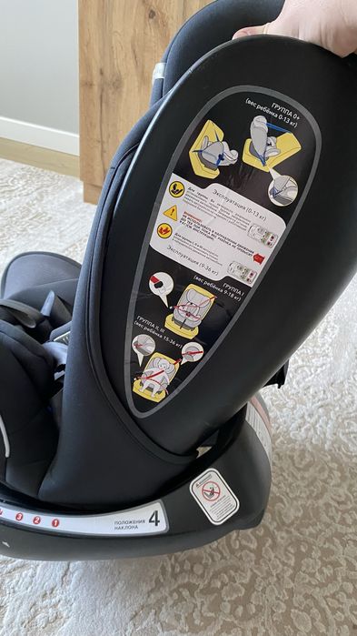 Детское кресло (новое)