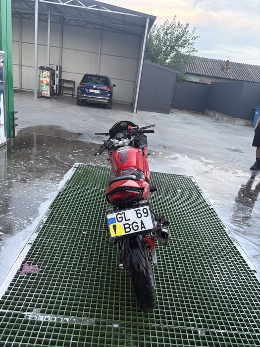 Honda cbr 125 jc39