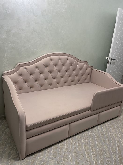 Детская кровать-диван