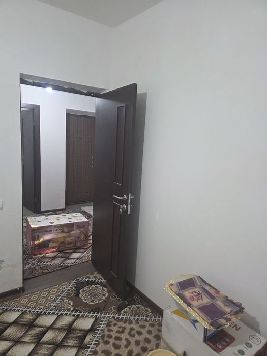 Qiziltepa kvartira sotiladi